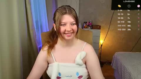 Snapshot of salut_love chatting on October 13, 2:41 pm Ruby online show from October 13, 2:41 pm