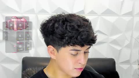 Sam online show from November 20, 3:31 pm