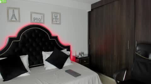 Snapshot of sam_rouge chatting on March 4, 11:22 pm sam_rouge online show from March 4, 11:22 pm