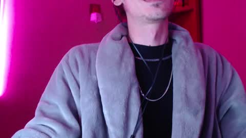 Snapshot of sam_skywalker chatting on October 8, 7:42 pm sam_skywalker online show from October 8, 7:42 pm