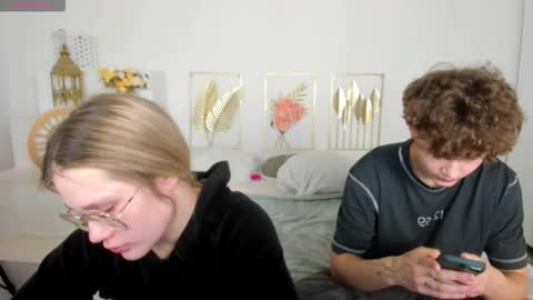 Snapshot of samanie_ chatting on October 17, 11:36 am Sam online show from October 17, 11:36 am