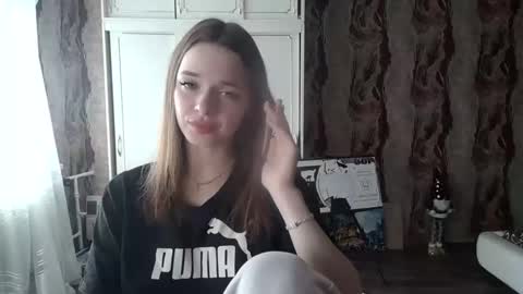 Snapshot of samanta55555 chatting on February 9, 11:04 am samanta55555 online show from February 9, 11:04 am