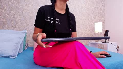 Samanta online show from February 11, 11:53 am