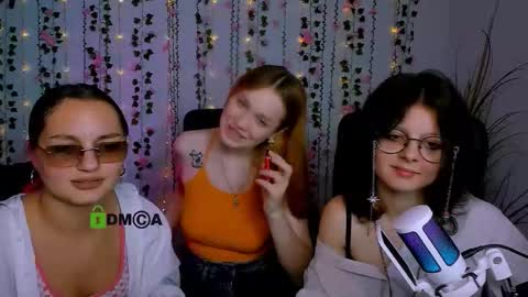 samanta_hotty online show from October 18, 8:02 pm