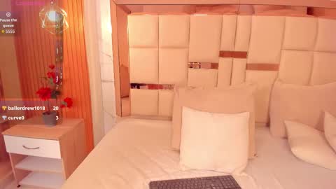 samantha   online show from March 6, 5:17 am