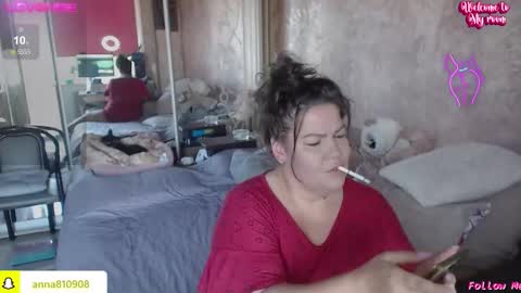 Snapshot of samanta_shy chatting on September 12, 12:29 pm Marry online show from September 12, 12:29 pm