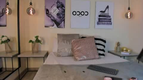 Samantha online show from April 14, 1:25 pm