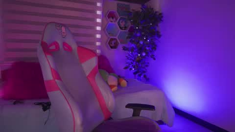 Snapshot of samantha_owen_ chatting on September 20, 2:42 pm SAMY online show from September 20, 2:42 pm