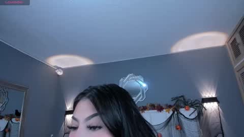 Snapshot of samanthaa_22_ chatting on October 17, 11:36 am Samanthaa online show from October 17, 11:36 am