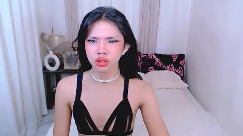 samanthadawnson online show from October 18, 3:44 am