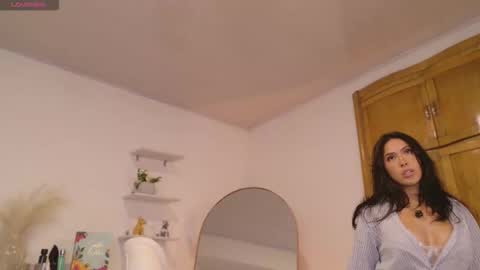 Snapshot of samanthalavey_ chatting on October 15, 5:47 pm paulina rios online show from October 15, 5:47 pm