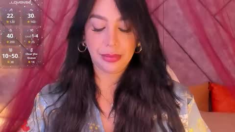 Snapshot of samara_alabi chatting on October 6, 12:23 pm Samara Benazir Alabi online show from October 6, 12:23 pm