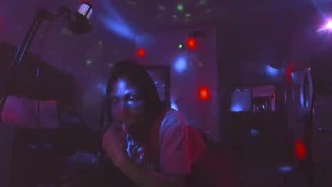 Yaya online show from March 23, 1:32 am