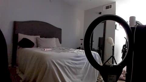 Yaya online show from October 20, 12:59 am