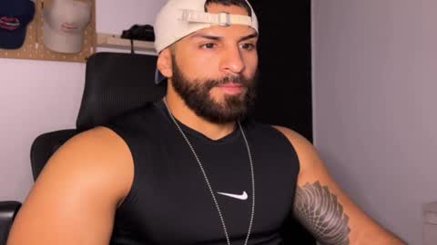 Sam Dornan online show from February 19, 1:05 am