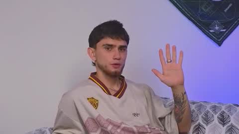 samevansx online show from September 19, 3:49 pm