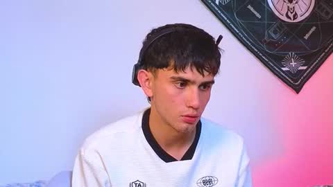 samevansx online show from January 10, 7:41 pm