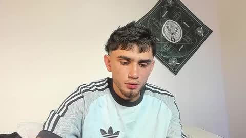 samevansx online show from March 11, 6:00 pm