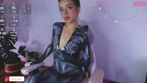 Snapshot of samii_monroe chatting on December 14, 6:30 pm Sam online show from December 14, 6:30 pm