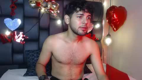 Snapshot of samir_bear chatting on February 13, 12:21 pm Samir online show from February 13, 12:21 pm