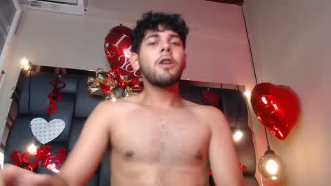 Snapshot of samir_bear chatting on February 13, 6:26 pm Samir online show from February 13, 6:26 pm