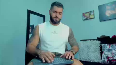 Snapshot of samir_hazard chatting on September 23, 8:48 pm samir_hazard online show from September 23, 8:48 pm