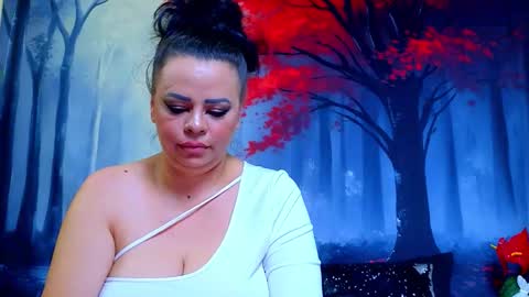     online show from November 3, 12:22 am