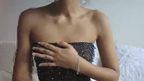 Snapshot of samiraqfresh chatting on October 9, 11:15 am SamiraQFresh online show from October 9, 11:15 am