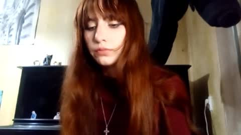 Snapshot of samiravilmont chatting on October 7, 4:47 pm Mira online show from October 7, 4:47 pm