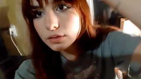 Snapshot of samiravilmont chatting on October 9, 5:07 pm Mira online show from October 9, 5:07 pm
