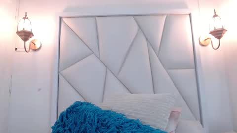 Snapshot of samiwilliams chatting on October 13, 7:27 pm SamiWilliams online show from October 13, 7:27 pm