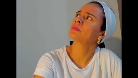 sam online show from December 1, 12:41 am