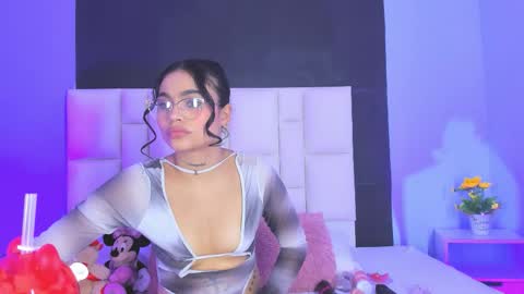 Sammy Rose online show from September 17, 8:45 pm