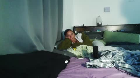 samonexsydney_ online show from September 16, 1:29 am