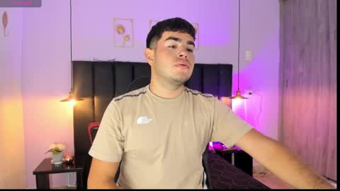 Samuel Collin online show from January 16, 6:27 pm