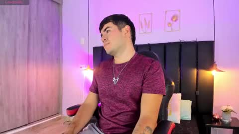 Samuel Collin online show from January 26, 9:18 pm