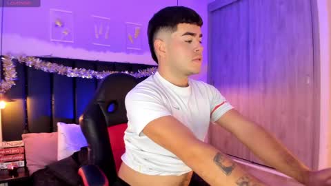 Samuel Collin online show from January 9, 7:08 pm