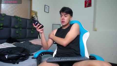 samuel_dark online show from April 8, 3:09 am