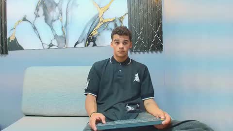 SAMUEL online show from January 15, 2:04 pm