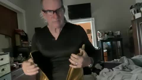 Samuel or Samantha online show from October 23, 12:28 pm