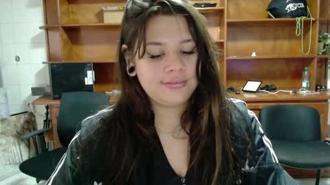samy_green_ online show from October 13, 3:03 pm