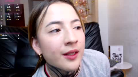 Snapshot of samyortiz_ chatting on January 2, 2:33 am Samy and Juan online show from January 2, 2:33 am