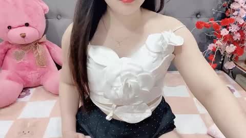 sanami_sian_ online show from November 18, 1:52 am