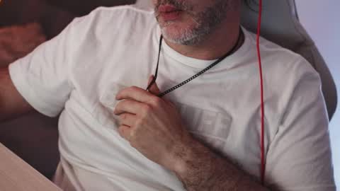 Sanders online show from February 23, 12:41 am