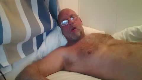Snapshot of sandnesrune523 chatting on October 18, 9:08 pm sandnesrune523 online show from October 18, 9:08 pm