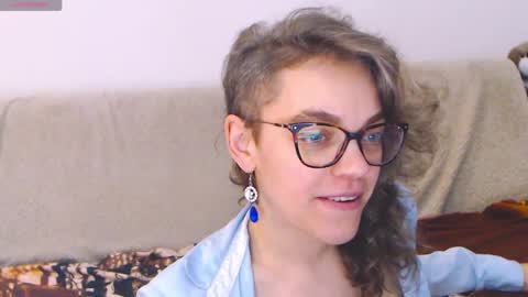 Sandra online show from March 3, 7:07 pm