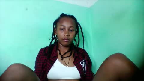 sandra1253099 online show from February 9, 7:34 am