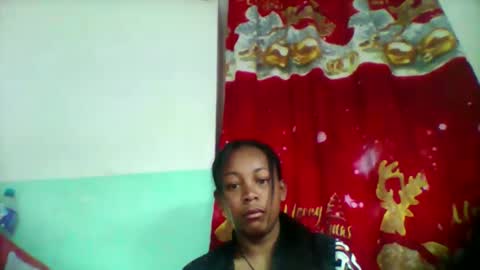 sandra1253099 online show from September 12, 4:25 am