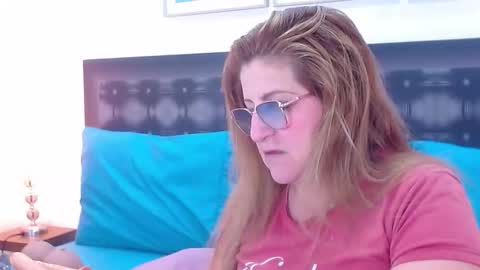 SANDRA online show from September 29, 11:20 am