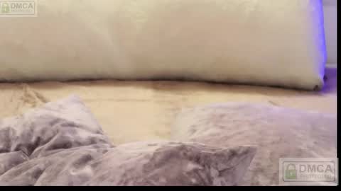 Snapshot of sandrami__ chatting on February 25, 3:31 pm Sandra online show from February 25, 3:31 pm